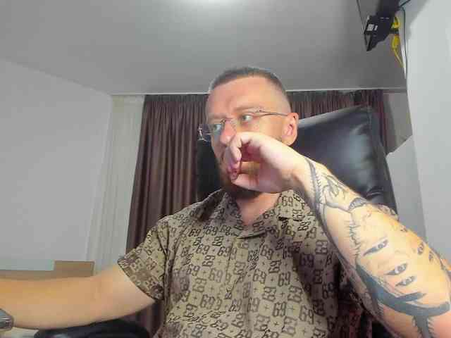 iFindomguy iFindomguy