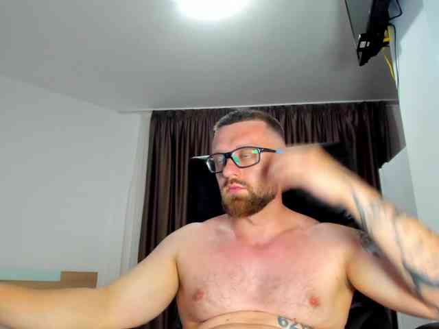 iFindomguy Sex Cam Show