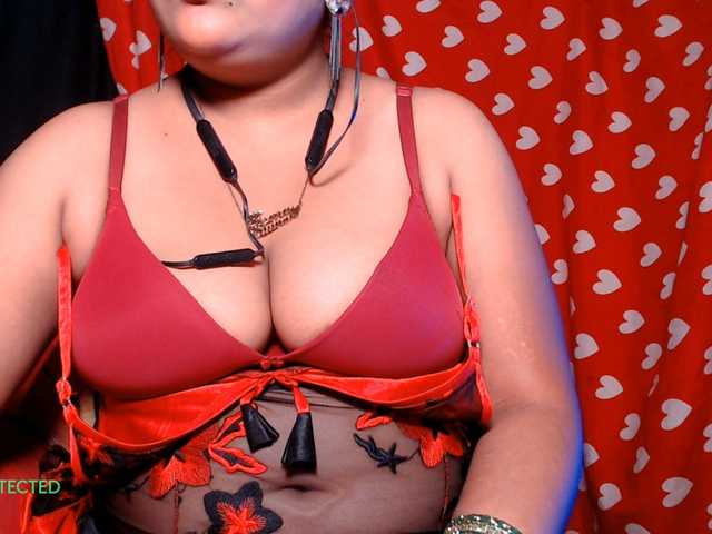 redqueen007 live webcam show