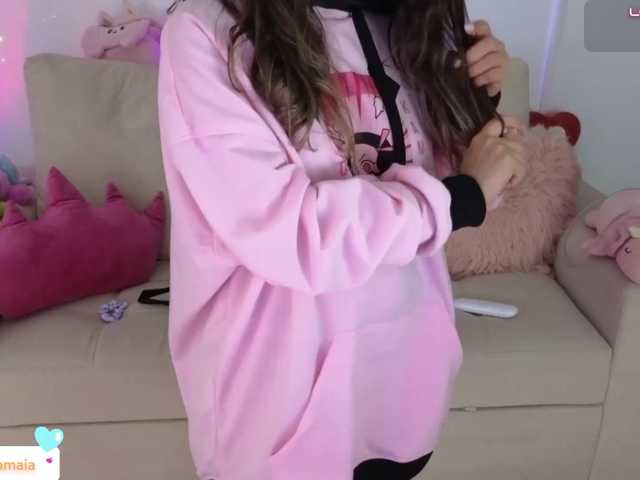 LarisaMaia live cam on BongaCams