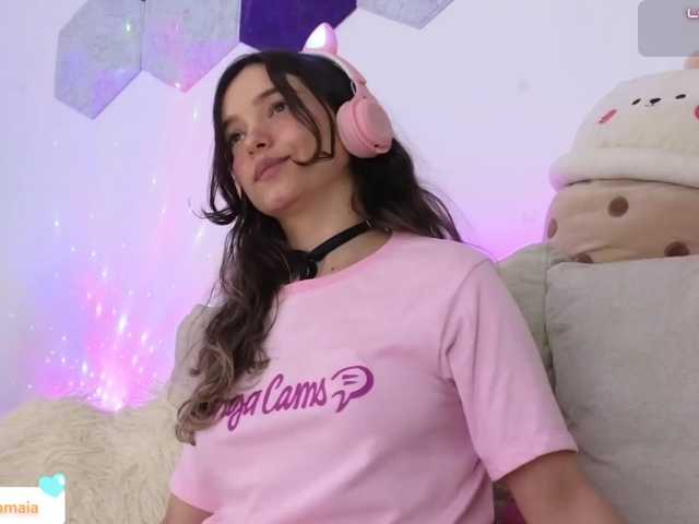 LarisaMaia live cam on BongaCams