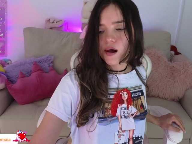 LarisaMaia live cam on BongaCams