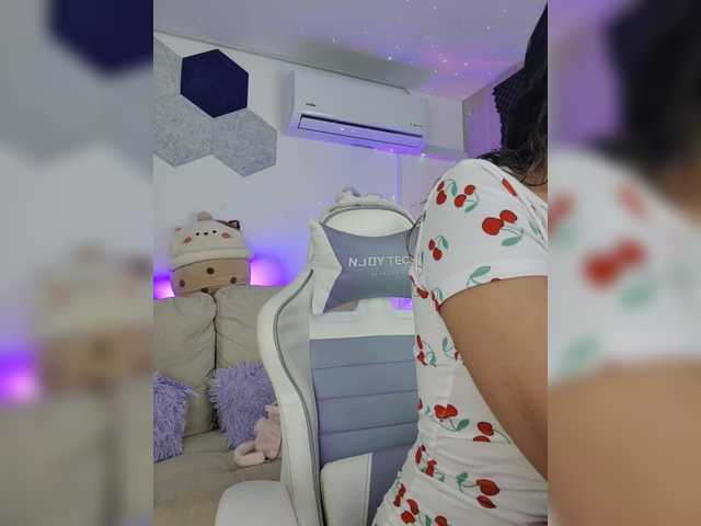 LarisaMaia live webcam show