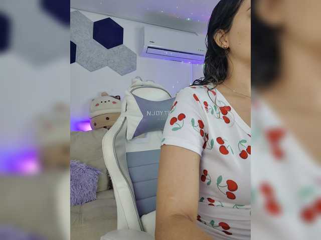 LarisaMaia live webcam show