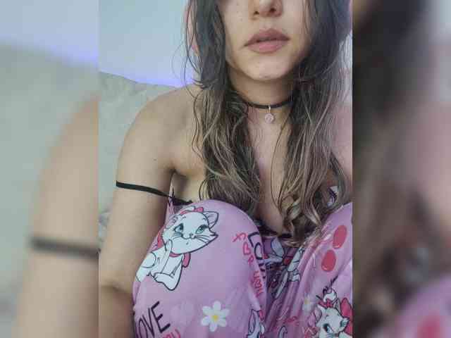 LarisaMaia webcam