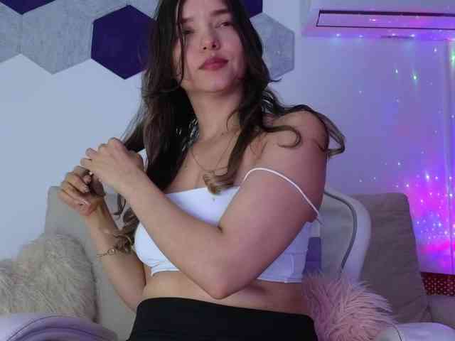 LarisaMaia webcam