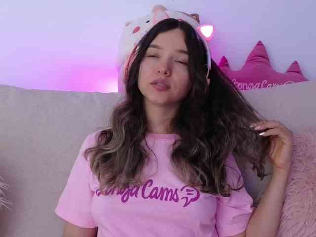 LarisaMaia webcam
