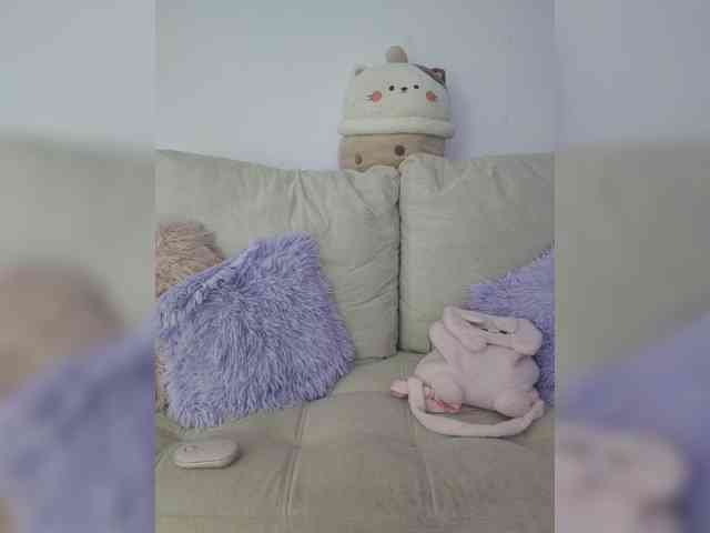 LarisaMaia webcam