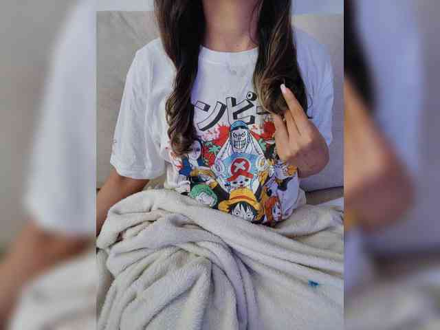 LarisaMaia webcam