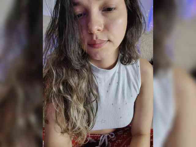 LarisaMaia webcam