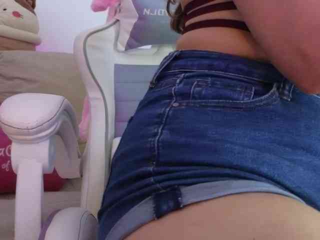 LarisaMaia webcam