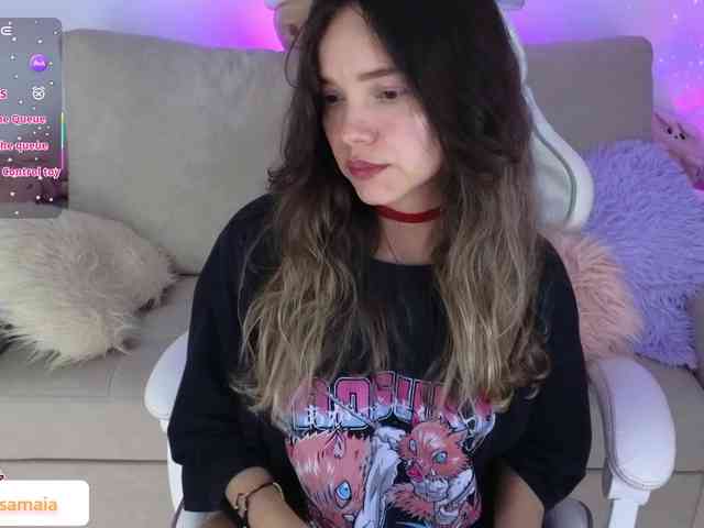LarisaMaia webcam