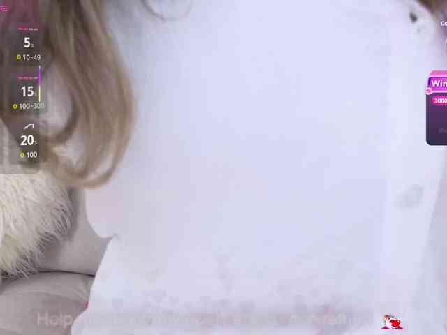 LarisaMaia webcam