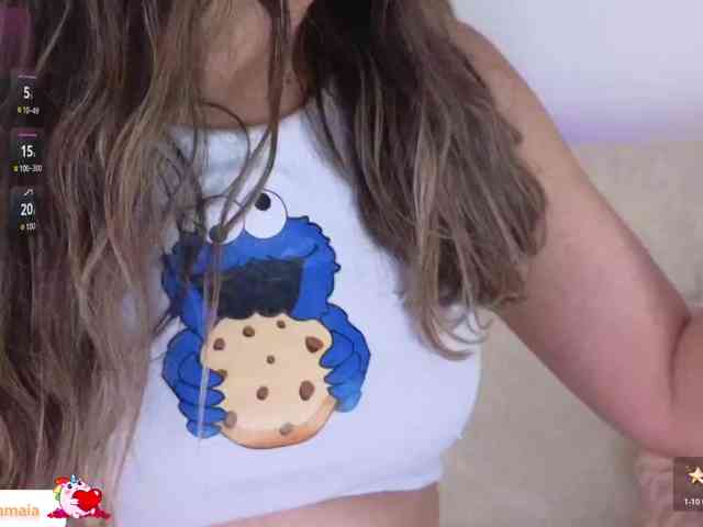 LarisaMaia webcam