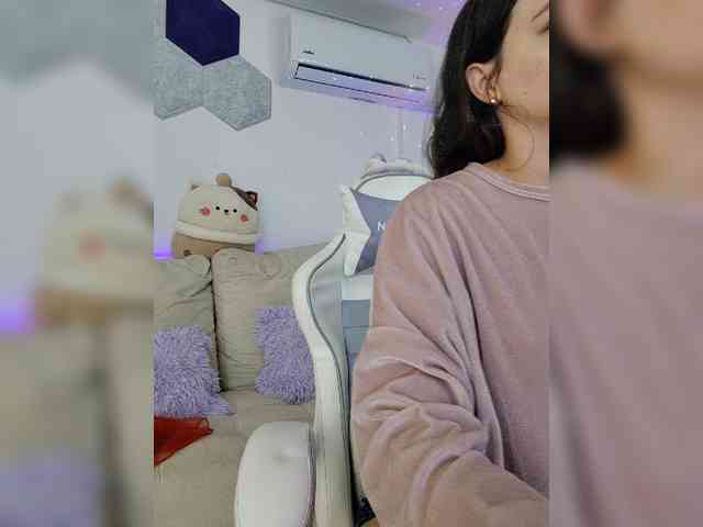 LarisaMaia webcam
