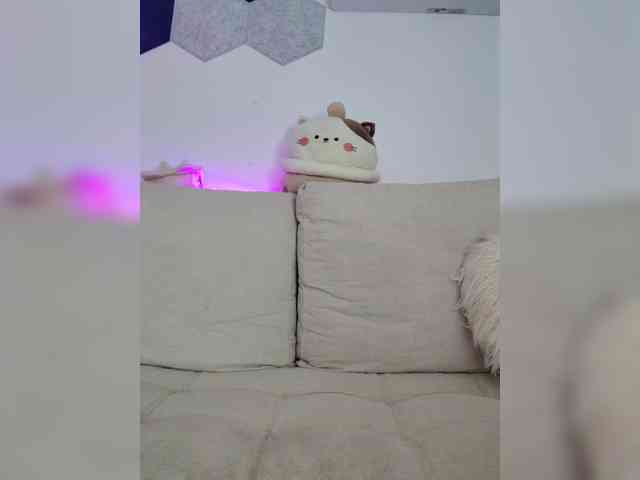 LarisaMaia webcam