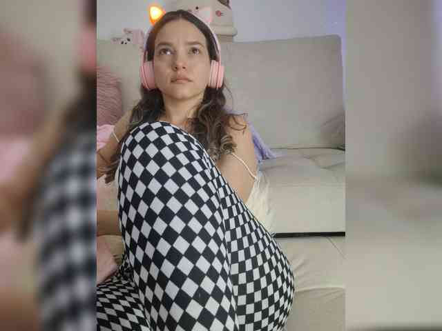 LarisaMaia webcam