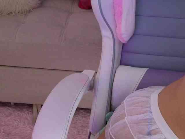 LarisaMaia webcam