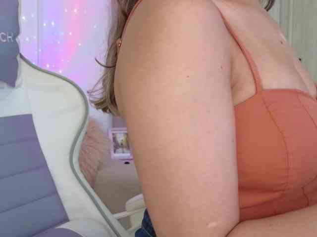 LarisaMaia webcam