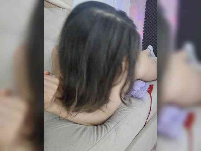 LarisaMaia webcam