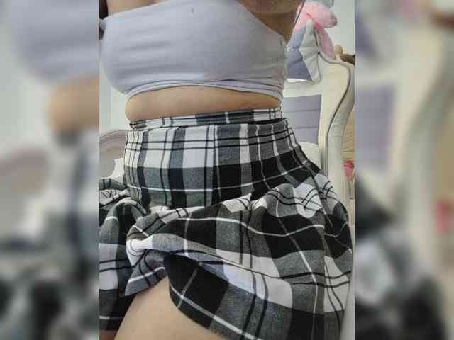 LarisaMaia webcam
