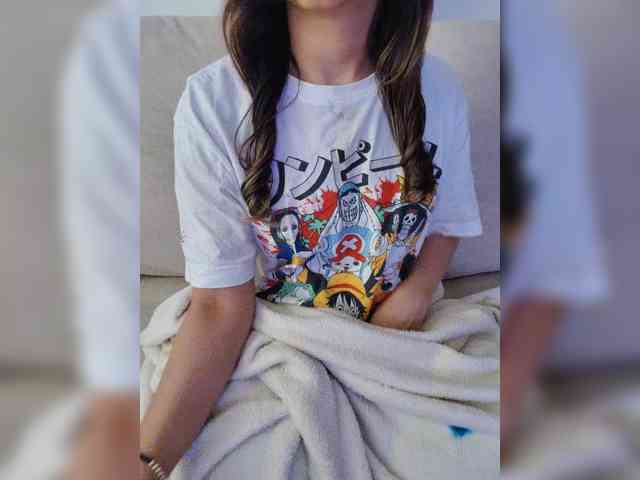 LarisaMaia webcam