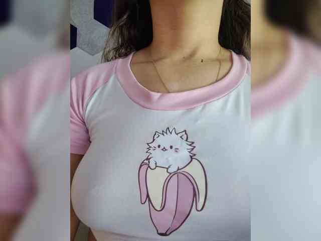 LarisaMaia webcam