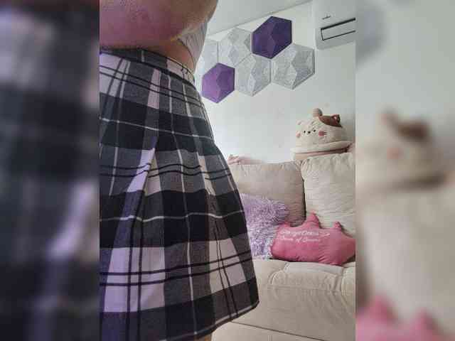 LarisaMaia webcam