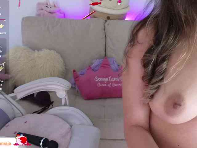 LarisaMaia LarisaMaia