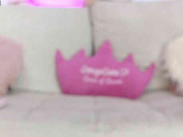 LarisaMaia webcam