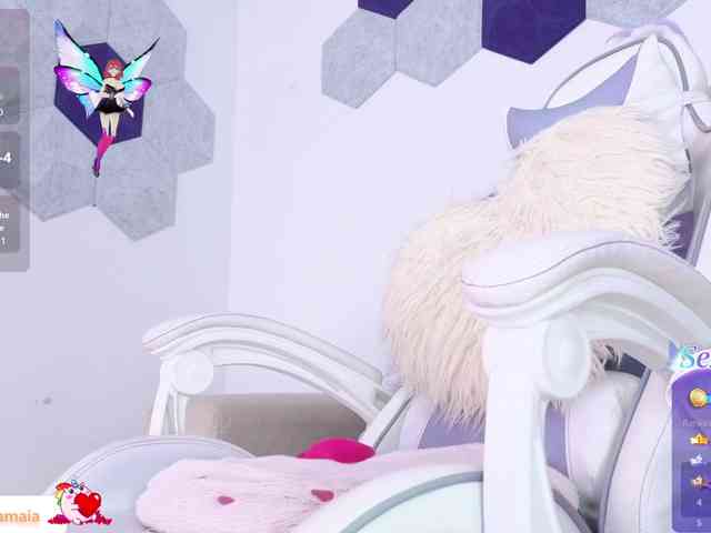 LarisaMaia webcam
