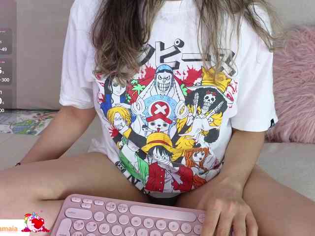 LarisaMaia webcam