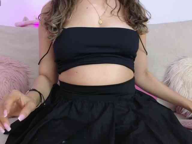 LarisaMaia webcam