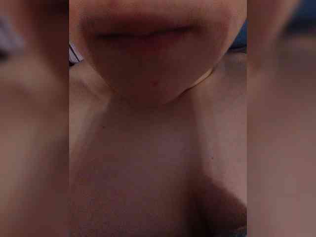 DorisRed webcam