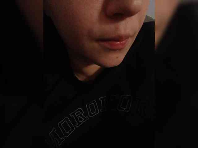 DorisRed webcam