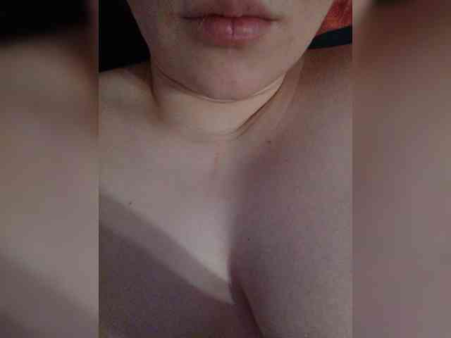 DorisRed webcam