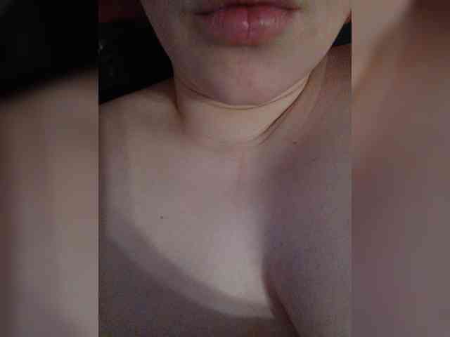 DorisRed webcam
