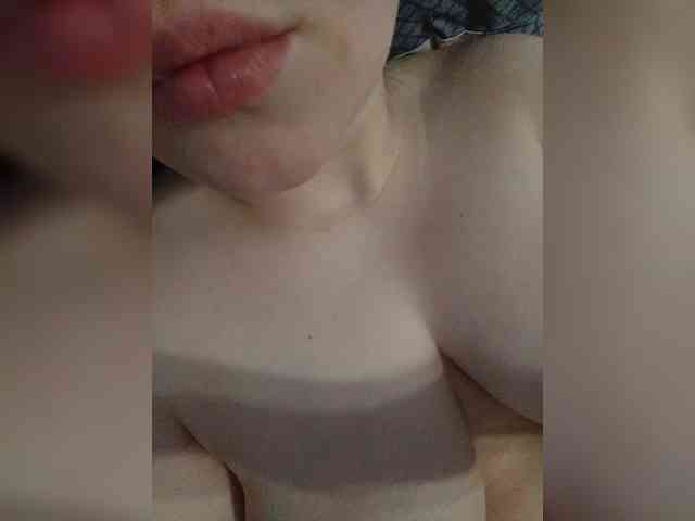 DorisRed webcam