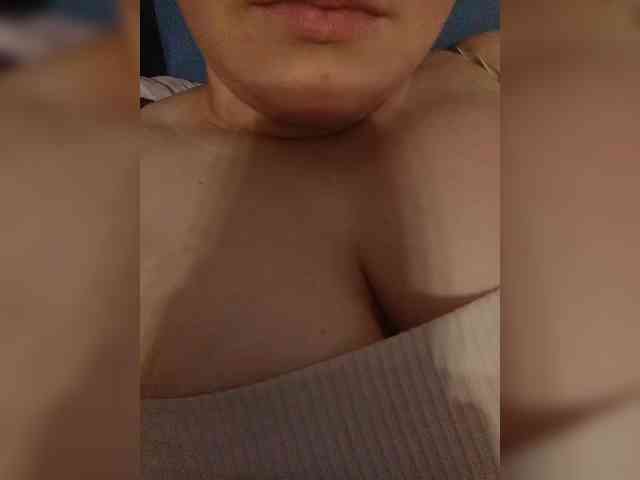 DorisRed webcam