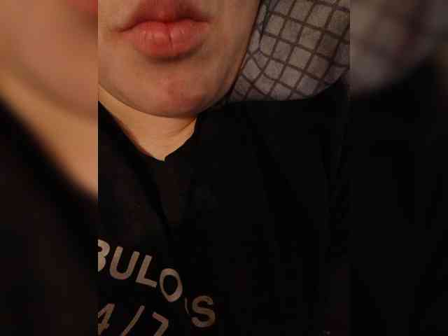 DorisRed webcam