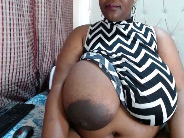BustyBabeX live cam on BongaCams