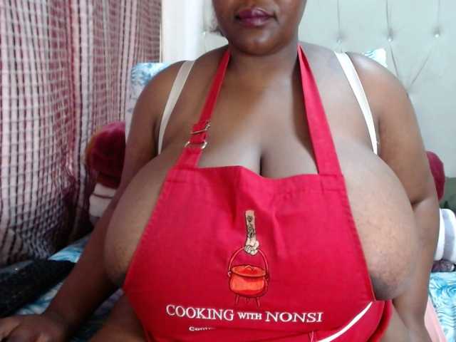BustyBabeX live cam on BongaCams