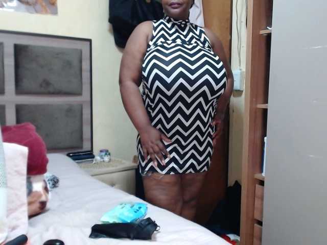 BustyBabeX