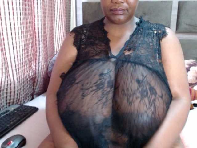 BustyBabeX