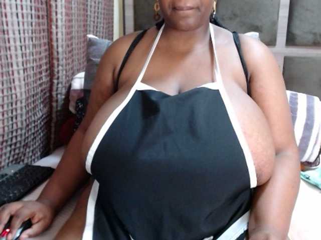 BustyBabeX live cam on BongaCams