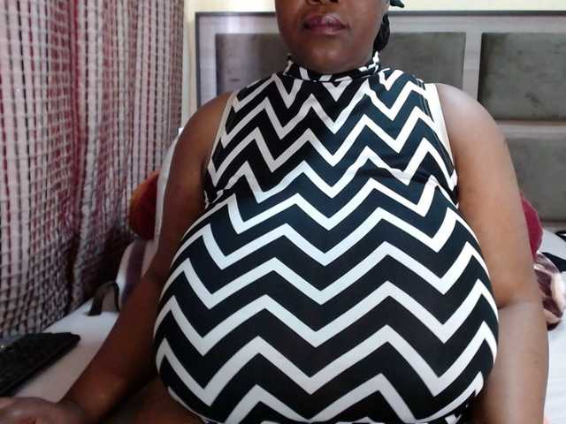 BustyBabeX live cam on BongaCams