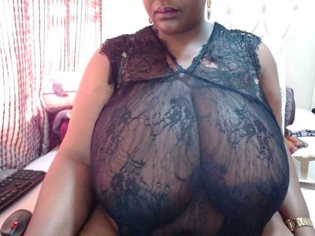 BustyBabeX live cam on BongaCams