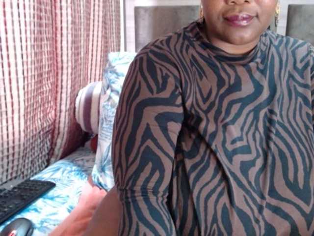 BustyBabeX live cam on BongaCams