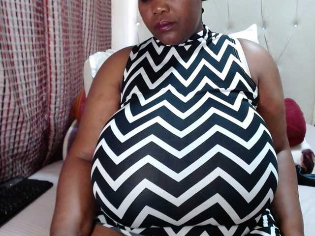 BustyBabeX live cam on BongaCams