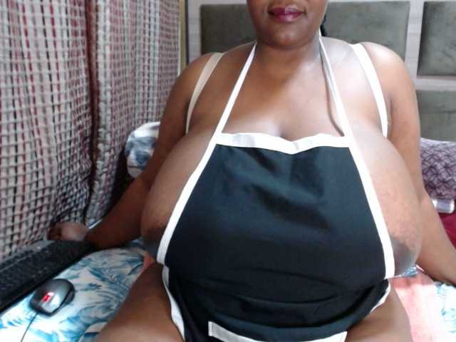 BustyBabeX